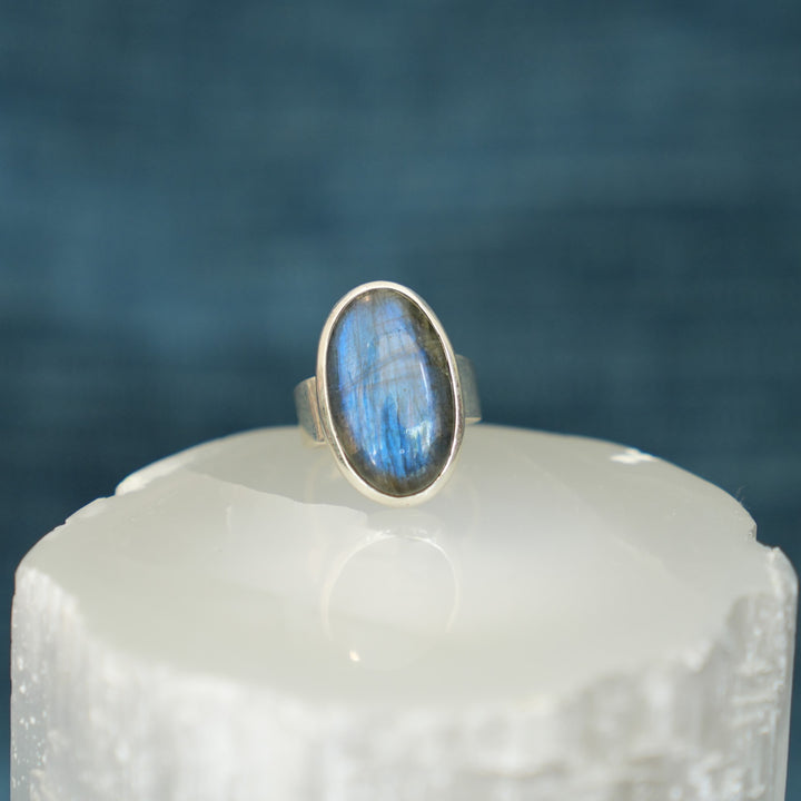 Labradorite Sterling Silver Ring (Large stone)